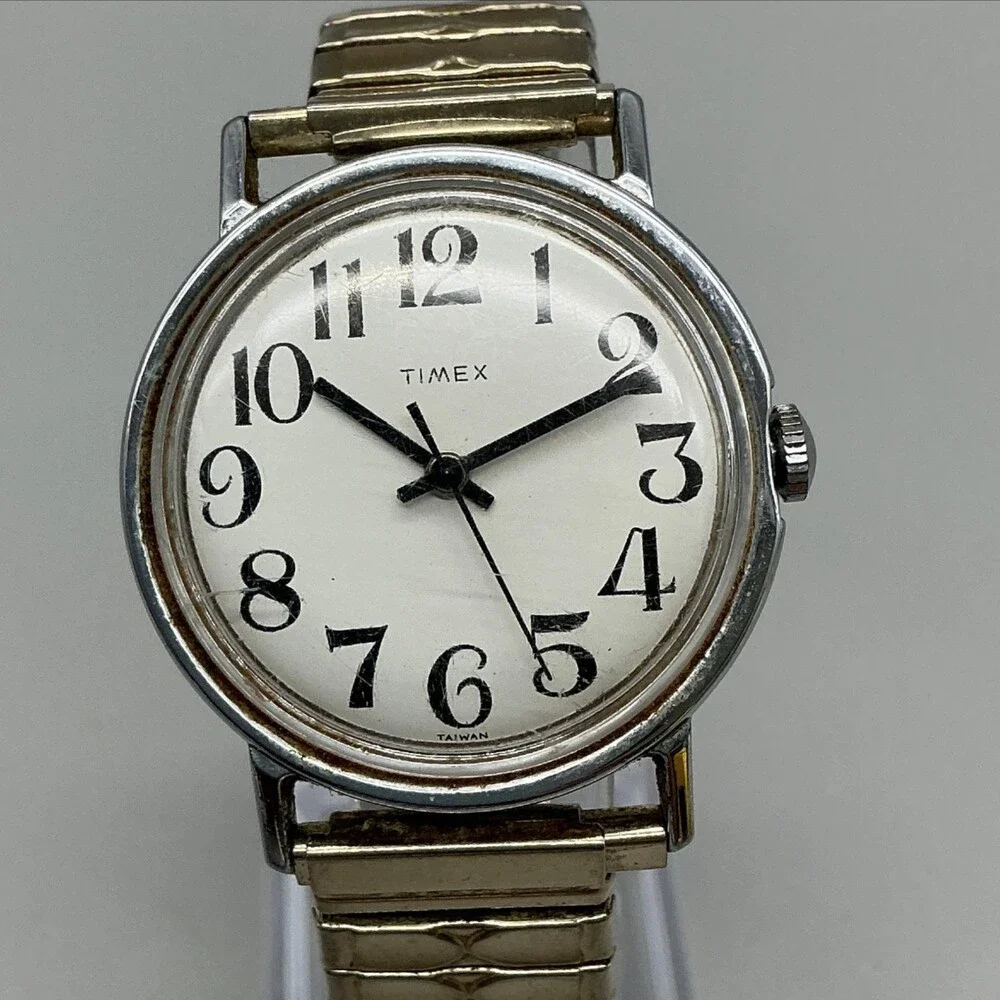 Vintage Timex Mens Watch 35mm White Dial Manual Wind Gold Expansion Bracelet